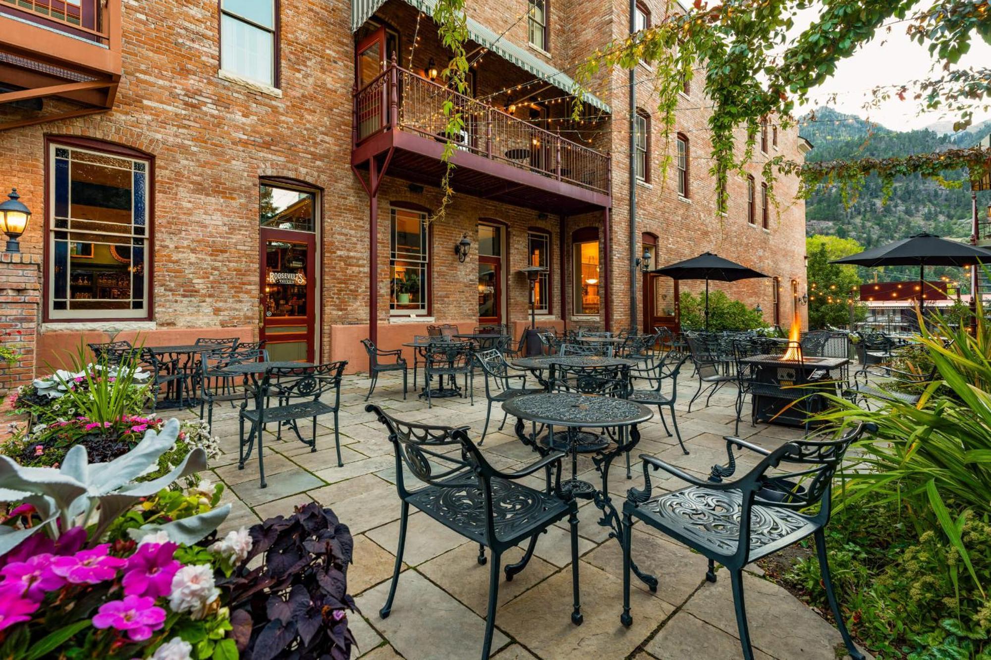 Beaumont Hotel And Spa - Adults Only Ouray Buitenkant foto